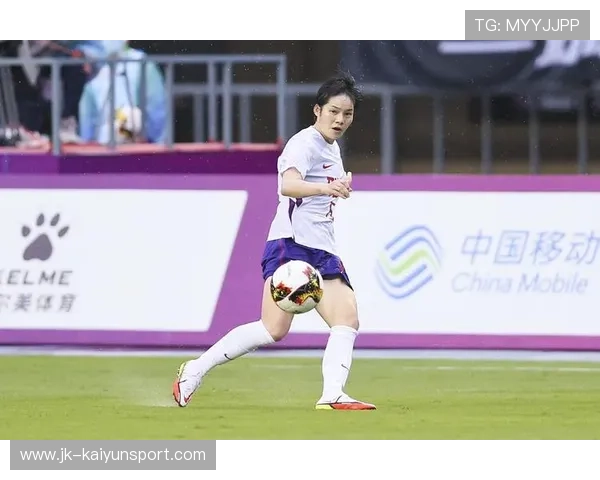 张馨讲述女足内幕：夺冠期间我累得想哭！，女足张馨哪里人